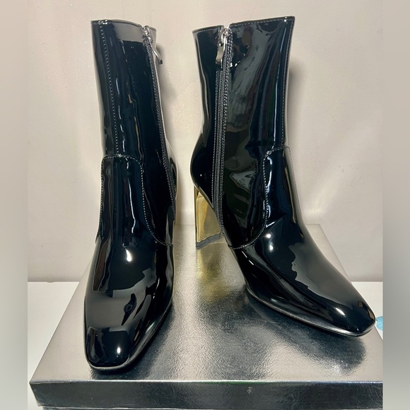 Chunky High Heel Black Patent Faux Leather Ankle Boots Size 8 - Picture 3 of 10